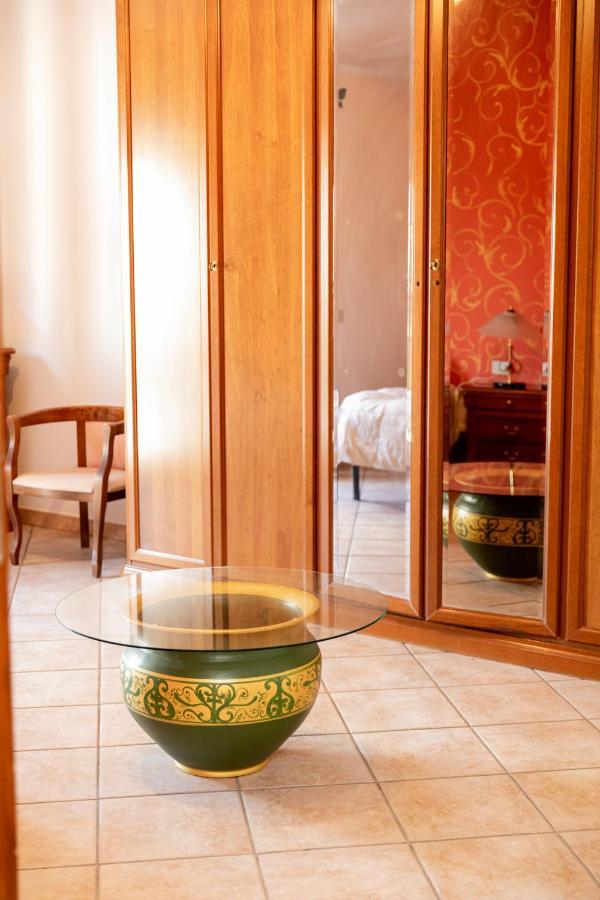Lo Zio Michele Apartments Nuova Gibellina Extérieur photo